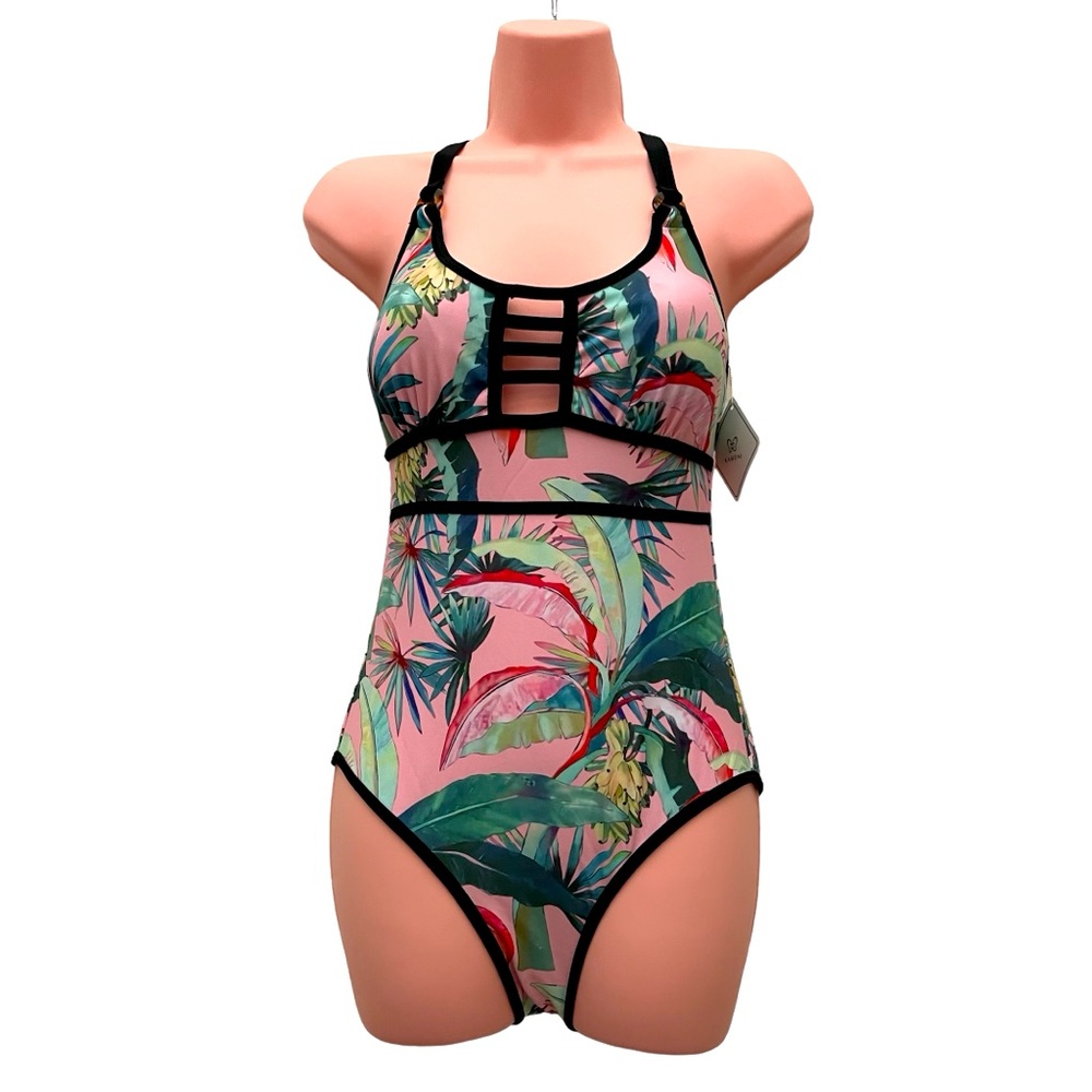 NWT Kamoni women’s one piece swimming suit size S